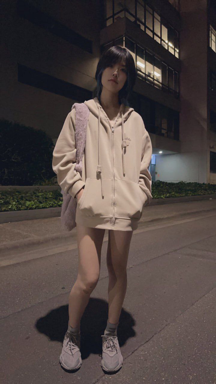 女同精品女同系列在线观看,メイリン モデルコレクション メ,观看免费无删减完整版